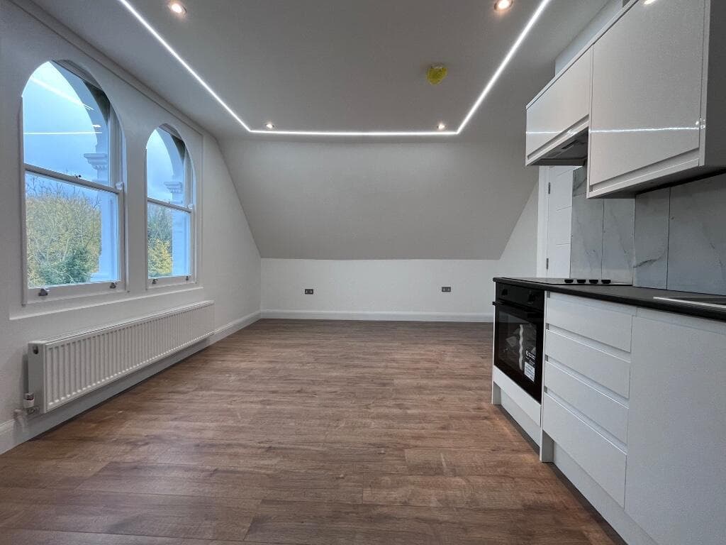 Scarborough Road, Finsbury Park, N4
