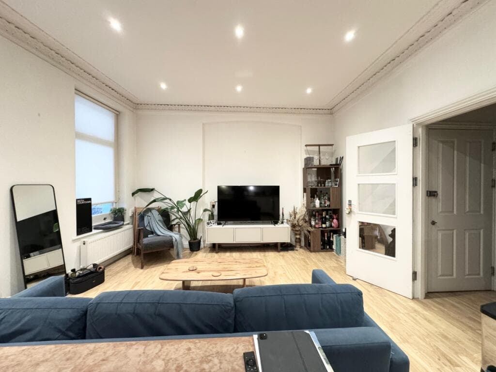 Avenue Mews, Muswell Hill, N10