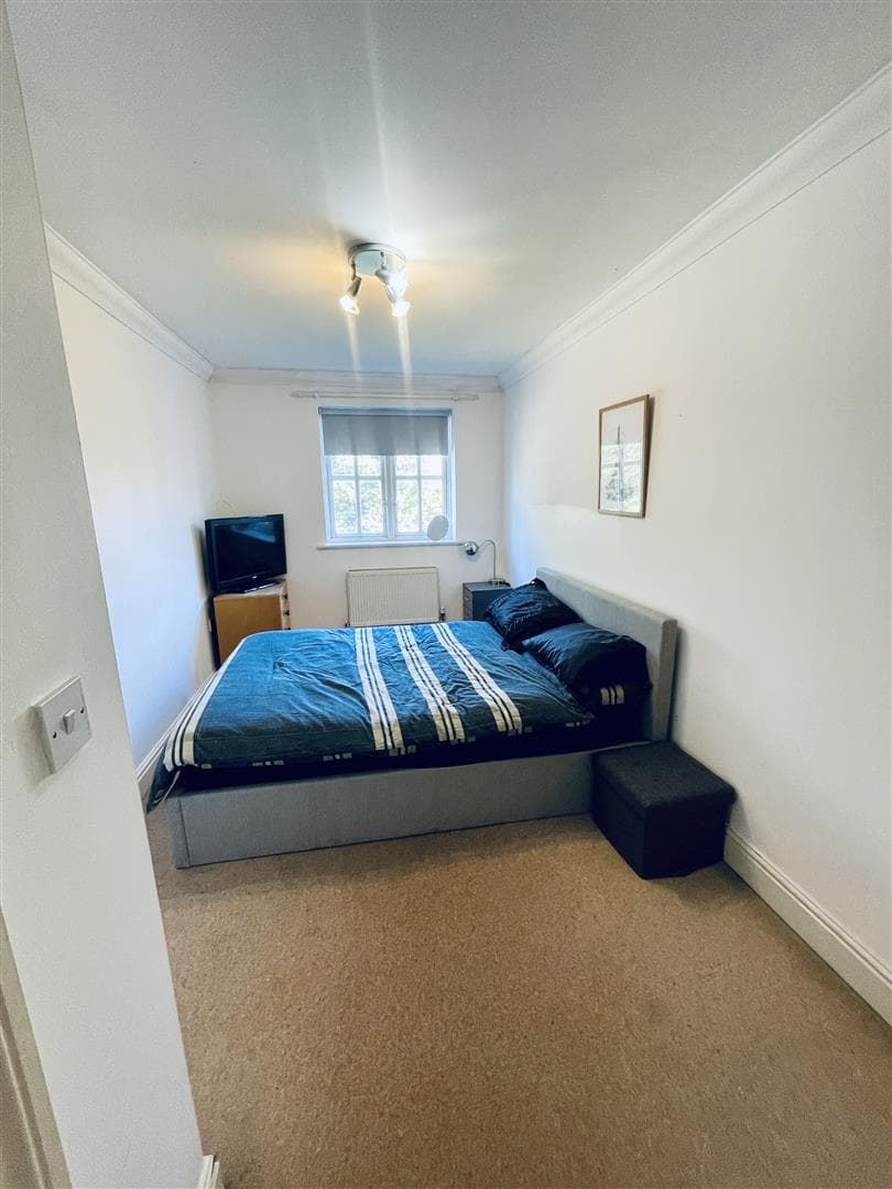 Ravenscar Road, Surbiton, KT6
