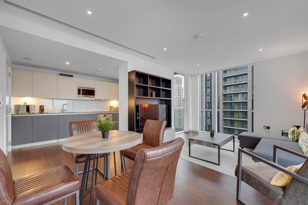 Maine Tower, Harbour Way, E14