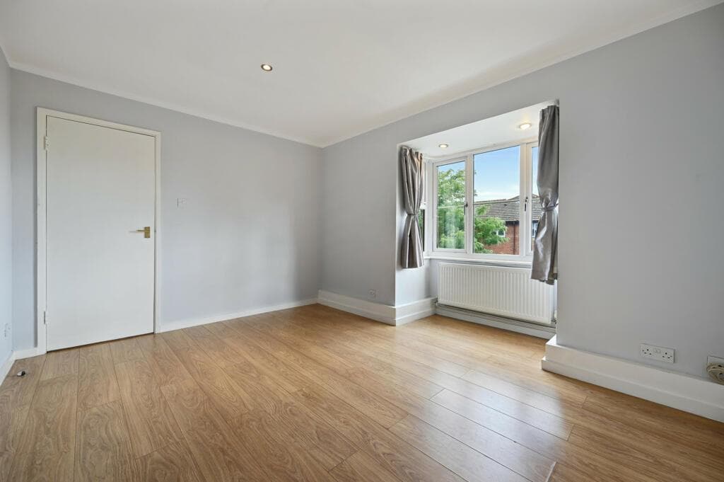 Stubbs Drive, London, SE16