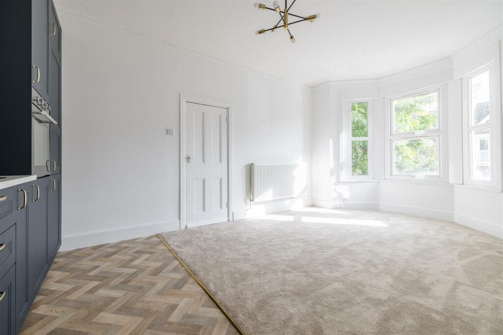 Cavendish Drive, Leytonstone, E11