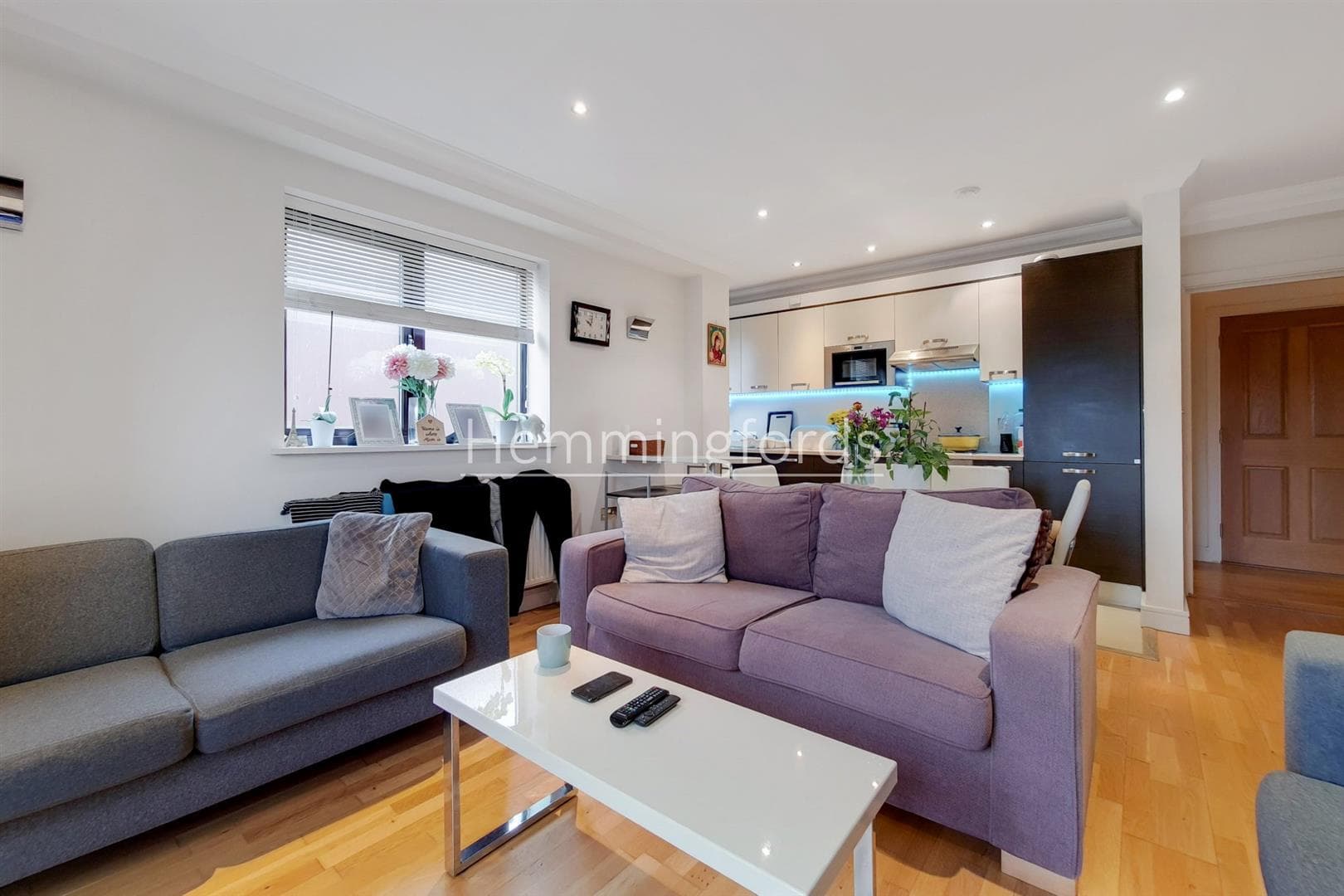 Maple Leaf Court, Palmers Green, N13