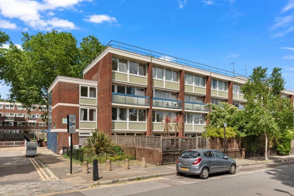 Kinross House, Kings Cross, N1